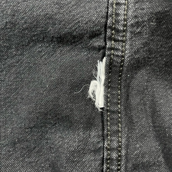 Levi’s Two-Tone Black Denim Snap Shirt XS Oversized Western - Picture 11 of 11